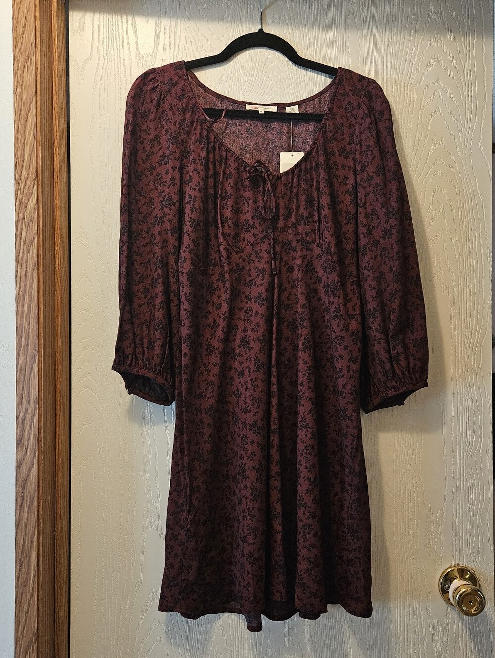 NWT - Levi's Burgundry & Black Floral Slim Fit Mini Dress W/ Bow, Size Medium